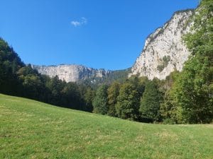 Creux du Van vu depuis la combe